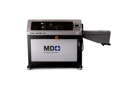 Máquina CNC AR 06-D3 — visão geral do equipamento